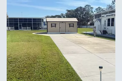 8933 Southshore Court, Polk City, FL 33868 - Photo 2