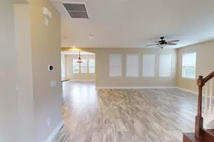 5406 Fishhawk Ridge Dr, Lithia, FL 33547 - Photo 4