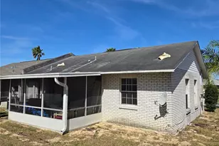 1432 Thousand Roses Dr S, Lake Wales, FL 33853 - Photo 2