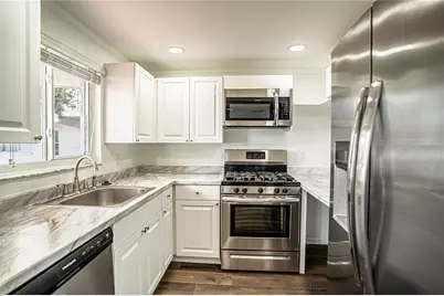 1100 Martinique Drive #106, Winter Haven, FL 33884 - Photo 4