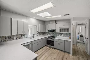 8925 Southshore Ct, Polk City, FL 33868 - Photo 10