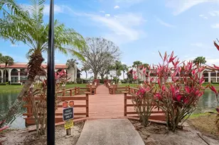 1104 Country Club Dr, Lake Wales, FL 33898 - Photo 10