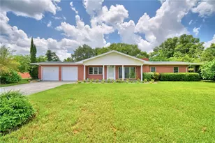 1475 S Lake Howard Dr, Winter Haven, FL 33880 - Photo 1