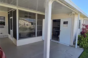 386 Townbridge Dr, Haines City, FL 33844 - Photo 4