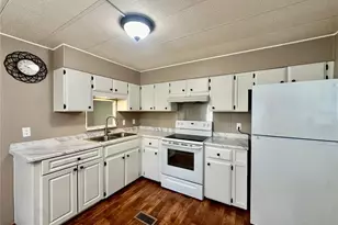 114 Jana Cir, Auburndale, FL 33823 - Photo 8