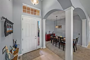 1124 Sawgrass Dr, Winter Haven, FL 33884 - Photo 4