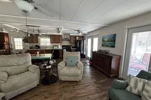 8689 Breeze Hill Dr, Lake Wales, FL 33898 - Photo 24