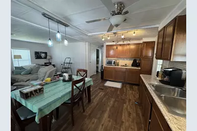 8689 Breeze Hill Drive, Lake Wales, FL 33898 - Photo 14