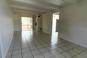 1219 Club Cir, Lakeshore, FL 33854 - Photo 6