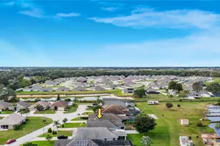 4099 Island Lakes Dr, Winter Haven, FL 33881 - Photo 8