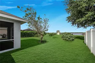 4099 Island Lakes Dr, Winter Haven, FL 33881 - Photo 4