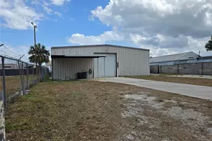 340 Farnol St SW, Winter Haven, FL 33880 - Photo 1