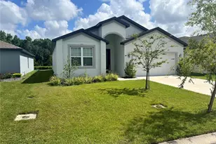 6316 Dolostone Dr, Lakeland, FL 33811 - Photo 2