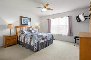 936 Lake Berkley Dr, Kissimmee, FL 34746 - Photo 32