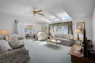 5153 Island View Cir S, Polk City, FL 33868 - Photo 14