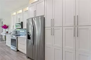 7055 Strafford Oaks Dr, Sebring, FL 33875 - Photo 12