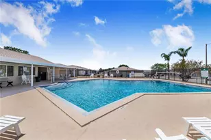 151 Winter Ridge Dr, Winter Haven, FL 33881 - Photo 2