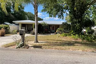 124 Palm Pl Pl, Haines City, FL 33844 - Photo 1