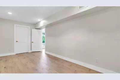 333 Lake Otis Drive SE, Winter Haven, FL 33880 - Photo 30