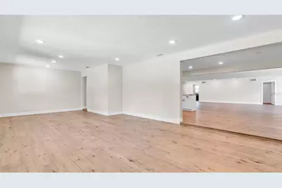 333 Lake Otis Drive SE, Winter Haven, FL 33880 - Photo 12