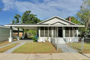 602 NW 1st Ave, Mulberry, FL 33860 - Photo 1