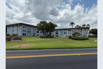 333 Lake Howard Drive NW #103C, Winter Haven, FL 33880 - Photo 2