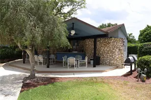 333 Lake Howard Dr NW, Winter Haven, FL 33880 - Photo 6