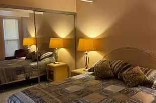 929 Club Cir, Lakeshore, FL 33854 - Photo 10