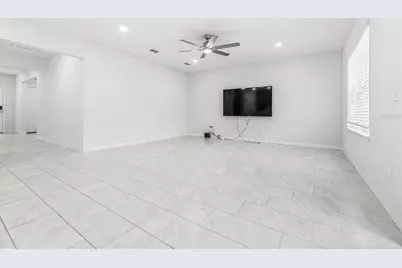 1050 Michelangelo Lane, Winter Haven, FL 33884 - Photo 10