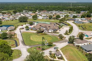 3245 Prairie Dunes Cir E, Lakeland, FL 33810 - Photo 10