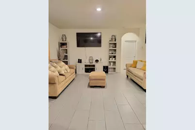 1378 Fox Squirrel Drive, Davenport, FL 33897 - Photo 12