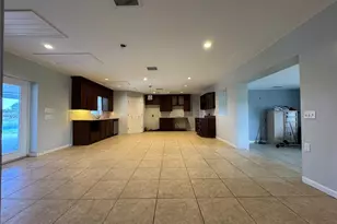 502 Canal Dr, Lake Wales, FL 33859 - Photo 10