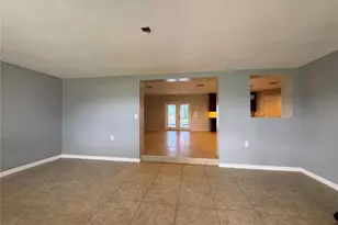 502 Canal Dr, Lake Wales, FL 33859 - Photo 6