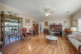 1123 Cypress Point W, Winter Haven, FL 33884 - Photo 8