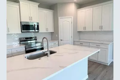 4542 San Lorenzo Drive, Sebring, FL 33872 - Photo 2