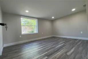 1735 Council Dr, Sun City Center, FL 33573 - Photo 10