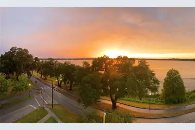 208 Lake Howard Drive NW #104, Winter Haven, FL 33880 - Photo 2