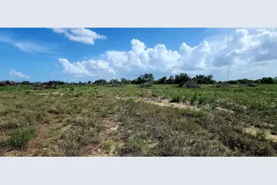 790 Lake Lotela Drive, Avon Park, FL 33825 - Photo 2