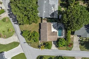 2800 Sunset Dr NW, Winter Haven, FL 33881 - Photo 12