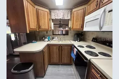 70 Fairview Drive S, Haines City, FL 33844 - Photo 4