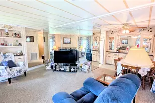 6420 Jacaranda Ave NE, Winter Haven, FL 33881 - Photo 6