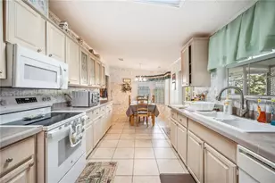 6335 Grove Pointe Dr S E, Winter Haven, FL 33884 - Photo 16