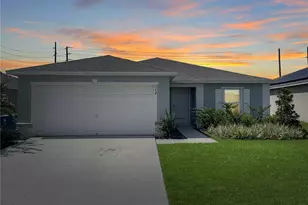 348 Towns Cir, Haines City, FL 33844 - Photo 1