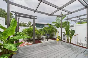 221 1st St, Davenport, FL 33837 - Photo 62