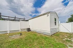 221 1st St, Davenport, FL 33837 - Photo 76