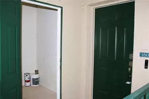 1606 Eagle Pond Dr, Winter Haven, FL 33884 - Photo 4