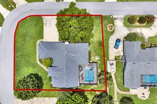 710 Heritage Dr NE, Winter Haven, FL 33881 - Photo 32