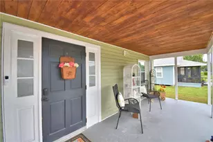 208 Florida Dr, Auburndale, FL 33823 - Photo 4