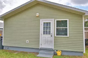 208 Florida Dr, Auburndale, FL 33823 - Photo 40