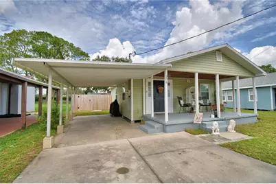 208 Florida Drive, Auburndale, FL 33823 - Photo 2